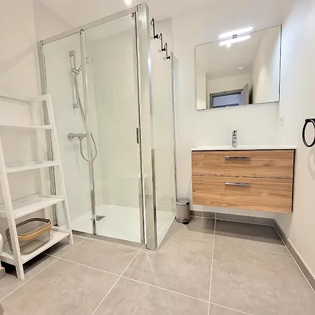 דירה Lumineux 3ch, Grand Balcon - Fr-1-598-175 לה ג'ט