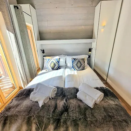 : Appt Elegant 3 Chbres, Balcon, Garage, 6 Pers - Fr-1-598-175 Apartment