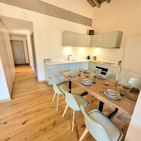 Lumineux 3ch, Grand Balcon - Fr-1-598-175 *